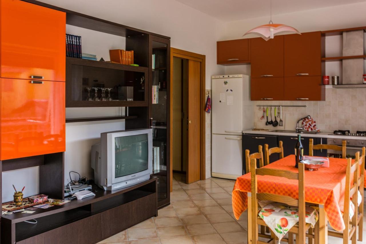 Ca 'Nter Viale Lägenhet Romito Magra Exteriör bild